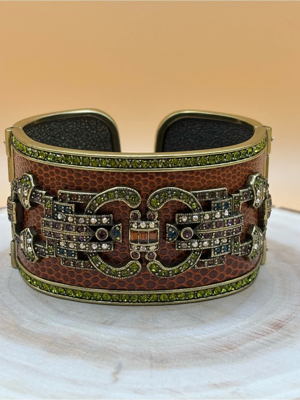 Heidi Daus NIB “Enve-lope Me” Wide Cuff Bangle Bracelet Brown Olivine Topaz